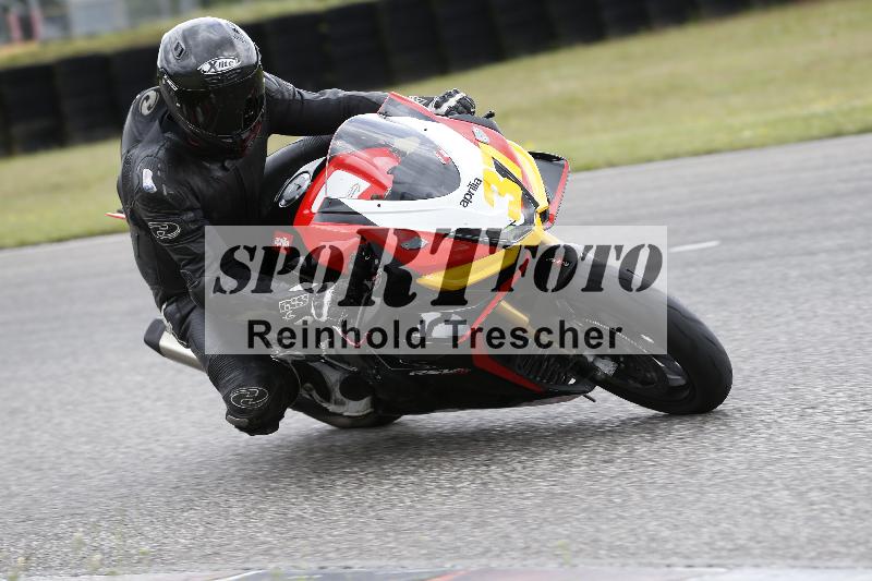 Archiv-2025/22 06.06.2025 DISCOVER the BIKE ADR/Race 3 rot/37